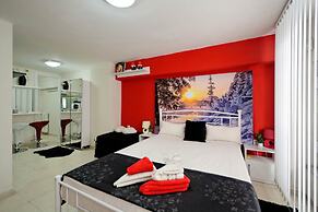 Wonderful Located in Center of Athens