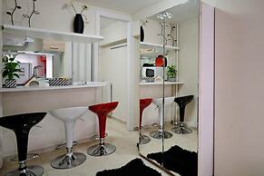 Wonderful Located in Center of Athens