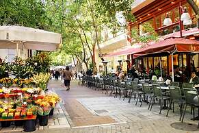 Wonderful Located in Center of Athens