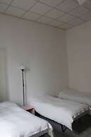 1 bed in Basic 6 Bed Female Room Share Bathroom - Campus Accommodation