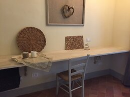 Room-double Room With Services