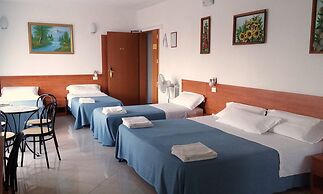 Venice Mestre Tourist Accommodation, Quiet Room With Wifi and Free Par