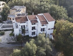 Corfu Room Apartments 1