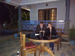 Room-luxury Cottages With Beautiful Moun