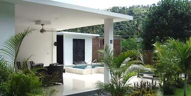 Lombok From Your Private Villa Sepuluh