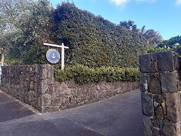 Harbour View Cottage Boutique B&b