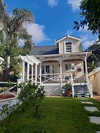 Harbour View Cottage Boutique B&b