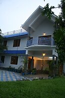 4 Bedroom Villa With Balcony Mountain View
