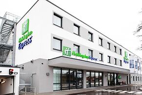 Holiday Inn Express Munich - Olympiapark by IHG