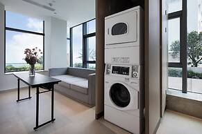 Holiday Inn Express Shenzhen Haiyuan City by IHG