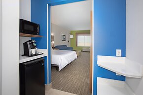 Holiday Inn Express And Suites Goodland I 70, an IHG Hotel