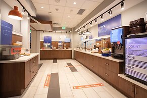 Holiday Inn Express And Suites Goodland I 70 by IHG