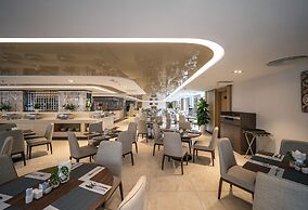 Muong Thanh Luxury Saigon Hotel