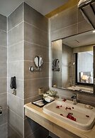 Muong Thanh Luxury Saigon Hotel