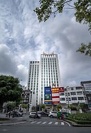 Muong Thanh Luxury Saigon Hotel