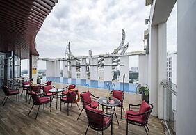 Muong Thanh Luxury Saigon Hotel