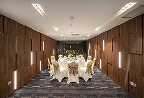 Muong Thanh Luxury Saigon Hotel