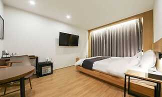 Gwangju Divine Hotel