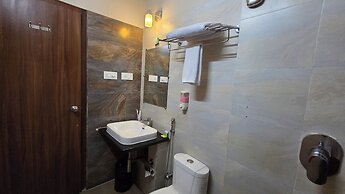 Hotel Gulmohar Grand