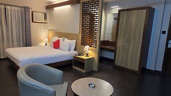 Hotel Gulmohar Grand
