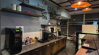 Hotel Gulmohar Grand