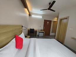 Hotel Gulmohar Grand