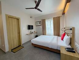 Hotel Gulmohar Grand