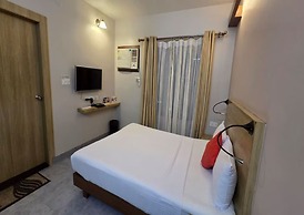 Hotel Gulmohar Grand