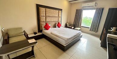 Sai Krishna Resort Garden