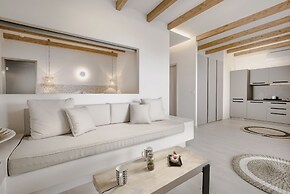 Aliv Stone Suites & Spa