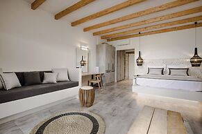 Aliv Stone Suites & Spa