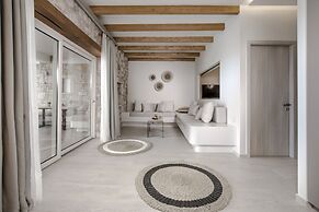 Aliv Stone Suites & Spa