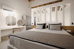 Aliv Stone Suites & Spa