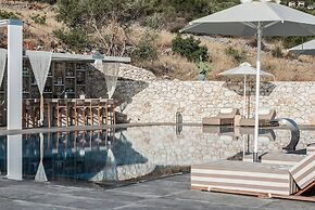 Aliv Stone Suites & Spa