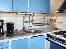 Seaside Charm in Flaton Retreat-by Traum