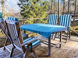 Seaside Charm in Flaton Retreat-by Traum