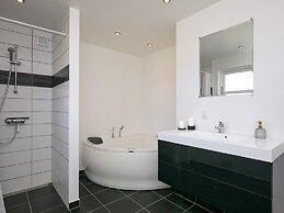Luxury Seaside Retreat in Nr. Lyngby-by Traum