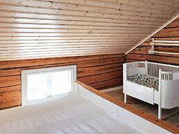 10 Person Holiday Home in Skillingaryd