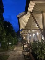 Chaithalay Khanom Resort