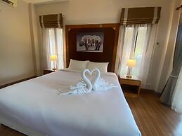 Chaithalay Khanom Resort