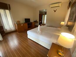 Chaithalay Khanom Resort