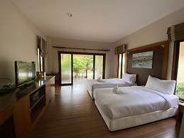 Chaithalay Khanom Resort