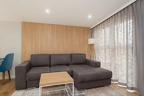 ShortStayPoland Aparthotel