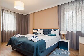 ShortStayPoland Aparthotel