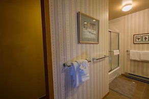 Townsend Place Condo 3 minutes walk to Beaver Creek VIllage by RedAwni