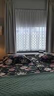 LandLust Guesthouse Amsterdam Area