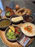 Metis Urbane Living Spaces