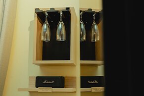 Metis Urbane Living Spaces