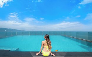 Canvas Danang Beach Hotel