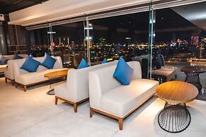 Canvas Danang Beach Hotel